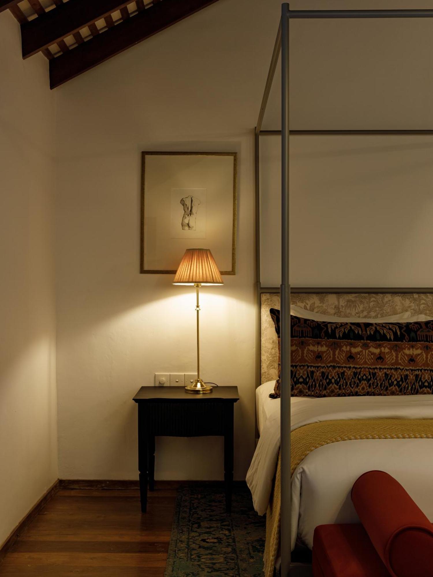 The Bungalow Galle Fort - Hotel - Restaurant - Cocktail Bar ภายนอก รูปภาพ