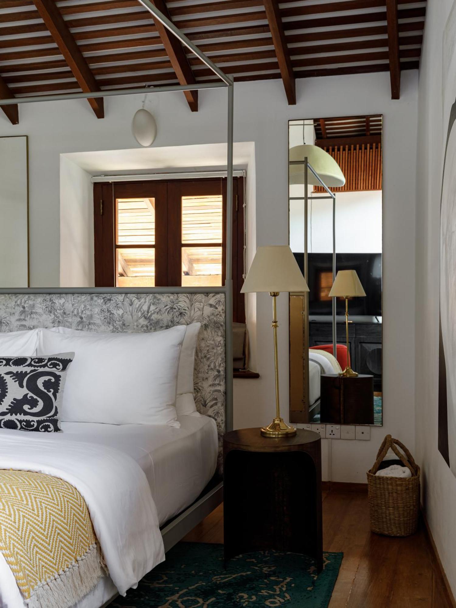 The Bungalow Galle Fort - Hotel - Restaurant - Cocktail Bar ภายนอก รูปภาพ